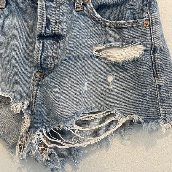 Aeropostale Boyfriend Short Distressed Jean Shorts Women’s Size 0 - Picture 3 of 10